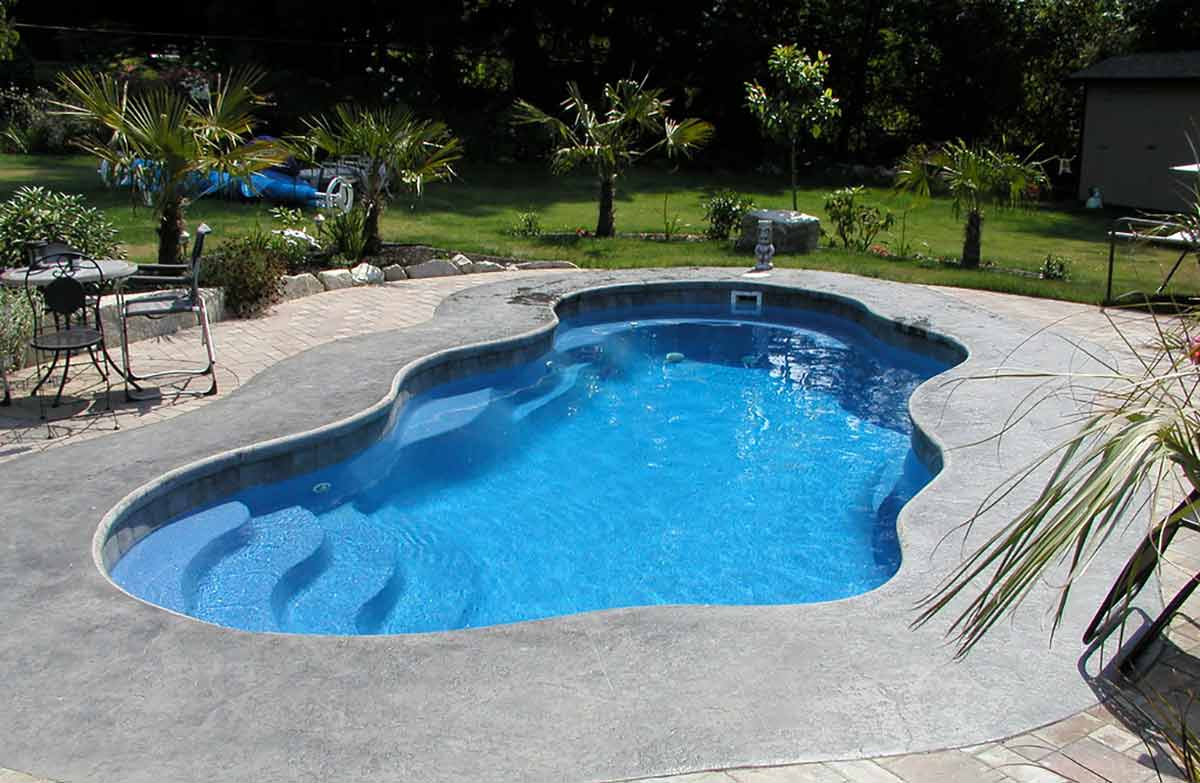 Freeform Fiberglass Pool