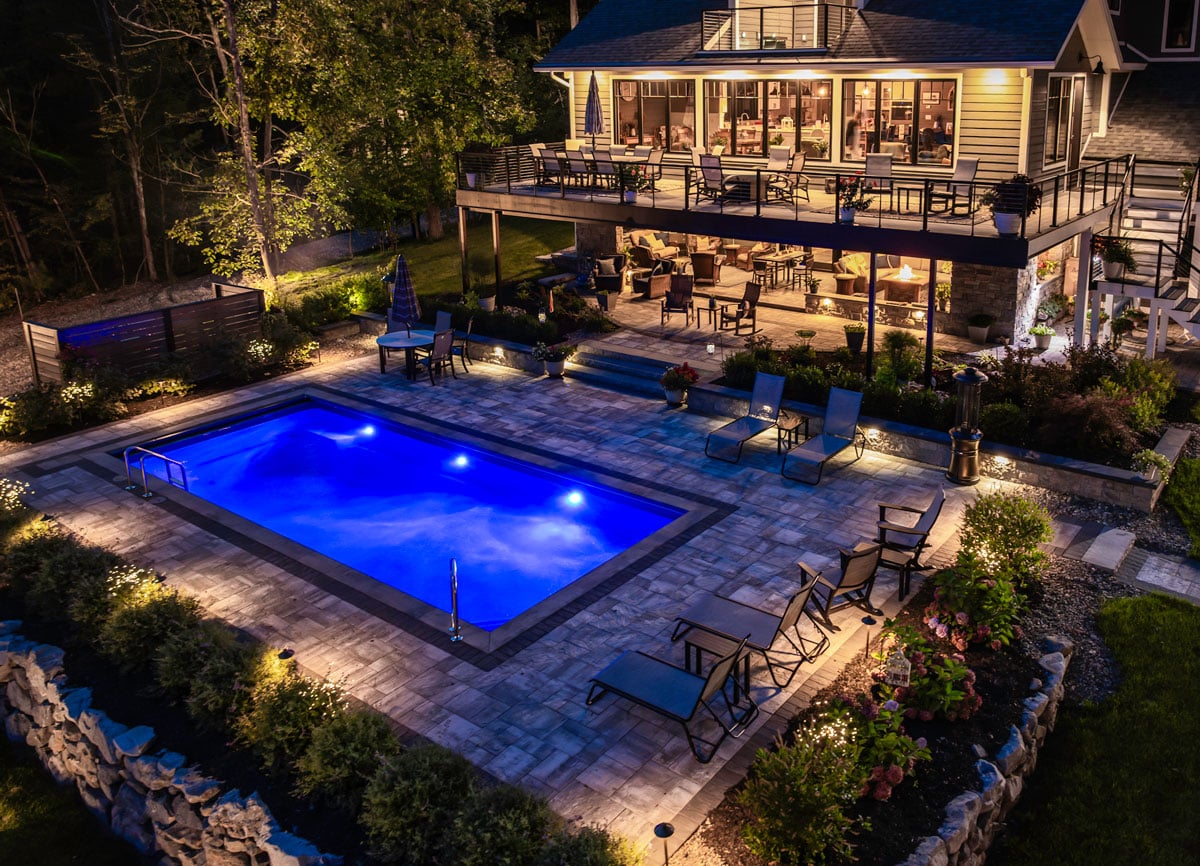 Luxurious Backyard Pool